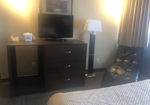 Days Inn by Wyndham Hinton