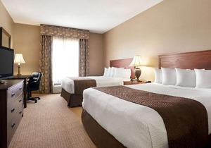 Days Inn & Suites by Wyndham Strathmore