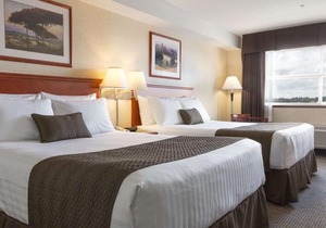 Days Inn & Suites by Wyndham Langley