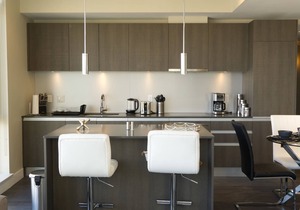 Downtown Luxury Condo in Tallest Calgary Building 35 floor