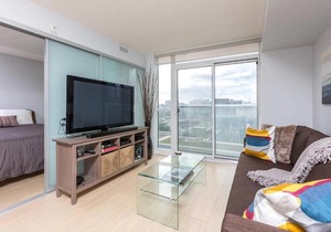 DT City 1 BR by Jays, MTCC, CN Tower