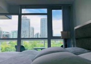DT King BR + den & balcony