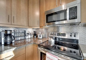 Entertainment District Condo with Stunning Mountain Views