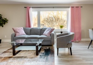 ENTIRE 2 BEDROOM APARTMENT DOWNTOWN - u2