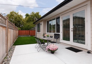 Entire and Cozy 2BDR 2BA Home in Kitsilano