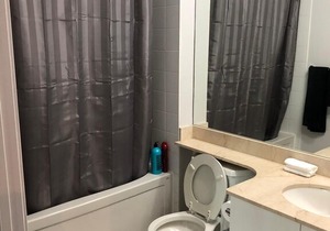 Executive 1 Bedroom condo sleeps 4.