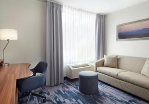 Fairfield Inn & Suites by Marriott Calgary Downtown