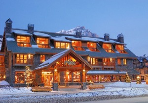 Fox Hotel & Suites