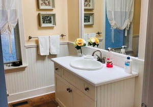From Butchart To Beaches, Make Our Home Your Home Away From Home Year Round.