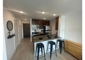 Full Condo w/Pool, Hot tub & Gym DT Vancouver
