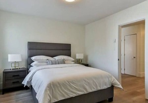 Gateway Furnished Apartments Suite Thirteen