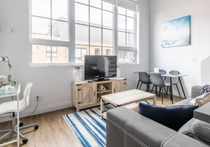 GLOBALSTAY . 2BR 2 STOREY LOFT. Free Parking.Gym