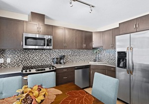 GLOBALSTAY . Luxury 2BR2BA Stampede,Mountains View.Free Parking