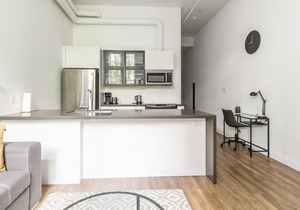 GLOBALSTAY . UV DISINFECTED 1 BR LOFT. Free Parking. Gym