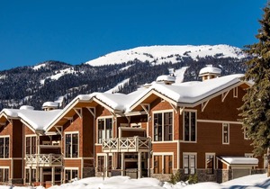 Ground floor 2 bedroom condo, very close to ski-in/out trails
