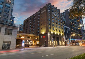 Hampton Inn & Suites by Hilton Toronto Downtown