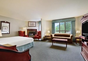 Harrison Lake Hotel