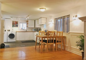 heart of Kitsilano area, 5 mins walk to kits beach