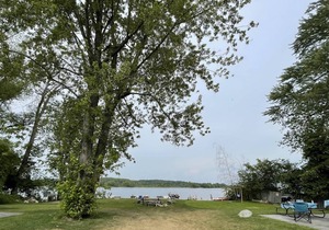 Hickory Waterfront Cottage # 3