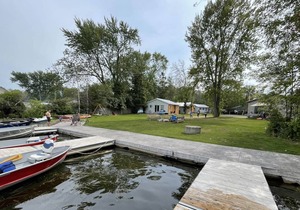 Hickory Waterfront Cottage #6