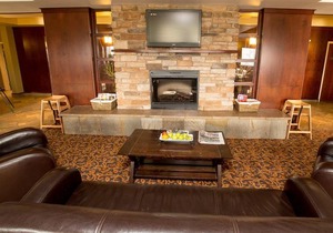 Holiday Inn Express & Suites Drayton Valley