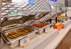 Holiday Inn Express Hotel & Suites Edson, an IHG Hotel