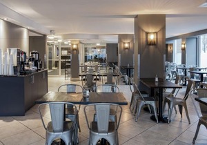 Hotel Faubourg Montreal Centre-Ville Downtown