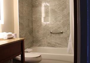 Howard Johnson Plaza Hotel by Wyndham Windsor