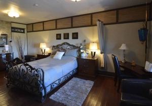 In the heart of Matane, the Bruine Océane Inn is a little gem ready to welcome y