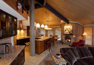 Jasper Inn & Suites