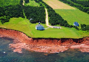 Johnson Shore Inn