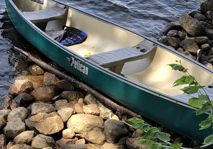 KAYAKS * CANOE * PADDLE BOARDS * WIFI * SATELLITE TV
