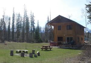 Kicking Horse Kabins