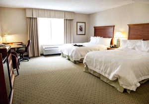 Kitchener Inn & Suites