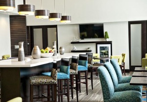 Kitchener Inn & Suites