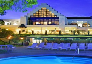 Lake Okanagan Resort