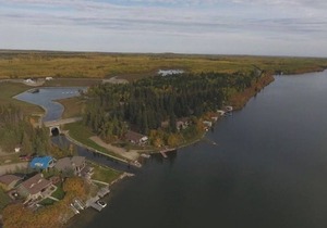 Lakefront Cabins for Rent, with private marina - Cabin 7