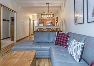 Large corner unit in Creekside - perfect location close to the trails & village!