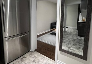 Lavish BR Full Suite, TV, Free Parking/Wifi