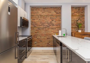 Lofts du Parc Lahaie - Mile End - Modern Luxury Studio Apt 204