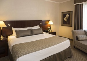 Lord Elgin Hotel