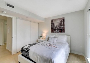 LUX 2 BR Suite with City Views