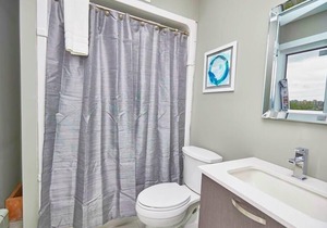 Luxury Boutique Condo 3B