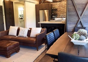 Luxury Waterfront 2 Bedroom Downtown Kelowna Condo with huge balcony