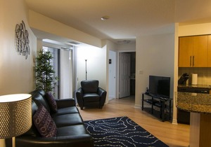 Maplewood Suites - Grand Ovation, Square One