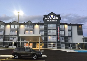 Microtel Inn & Suites by Wyndham Kirkland Lake