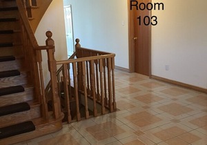 Near Pearson Airport Subway 1 Queen Bed with shared bathroom-Room 103