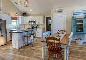 New Private Cottage in Cavendish National Park, close to beaches and attractions