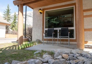 NEW + Unique Wolf Condo | Hot Tub Access