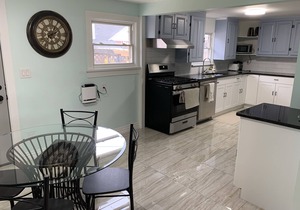 Newly renovated 3 bedrooms beach house in Crystal Beach